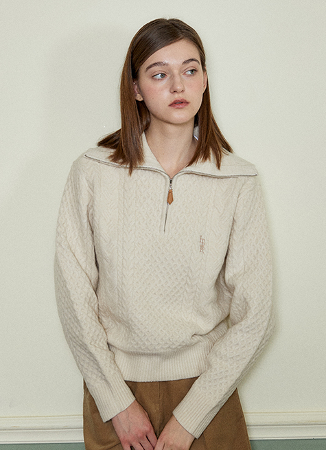 Half zip up cable knit_Ivory